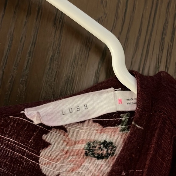 Lush eggplant colored dress with flowers. 3/4 flared sleeves. Size Medium - Picture 2 of 10